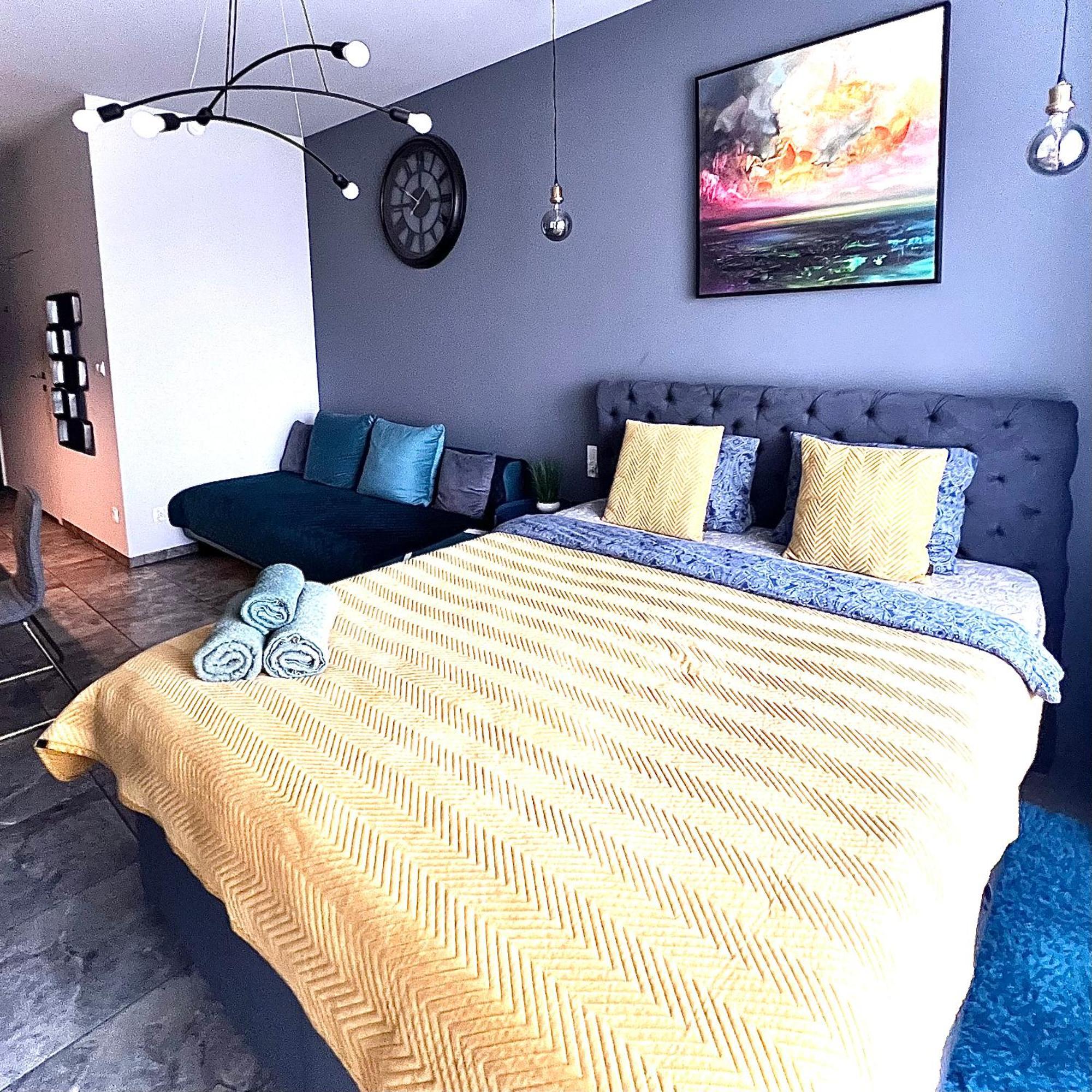 Stylowe Studio Krzemieniecka, Metro Slodowiec, Free Parking By Cosmo Spirit Warsaw Ngoại thất bức ảnh